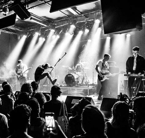 CHAINS OF FLOWERS - Welsch Post Punk + DAY CLINIC - Mixing cold Post ...