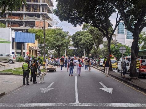 Video: Así fue marcha por el Día de la Mujer en Bucaramanga