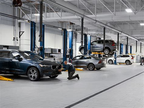 24/7 Roadside Assistance | Volvo Car USA