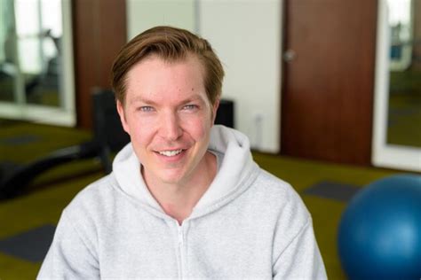 Smiling Man 的图像结果