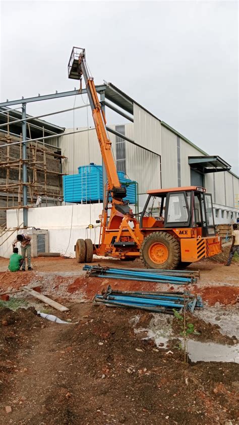 Rovin Crane | Manapparai | Transporters | Ukno - You Know
