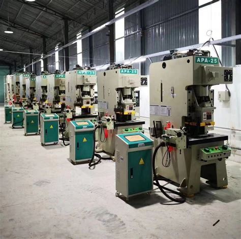 Machine Press 的图像结果