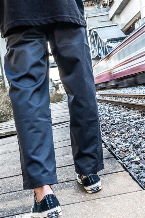 | Pants | LINE SHOPPING