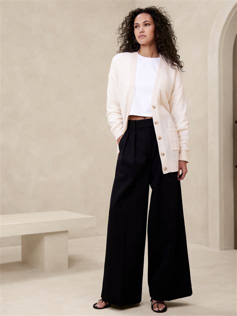 Women's Chunky Cardigans | Banana Republic