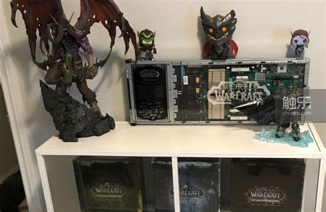 这些玩家很喜欢《魔兽世界》，于是他们买了旧的服务器硬件做收藏 - 触乐