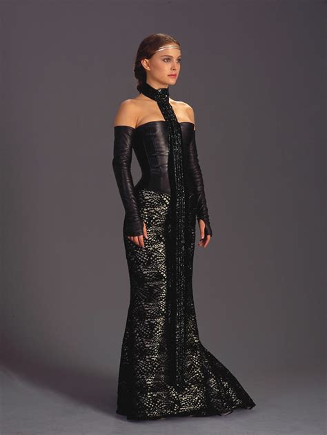 Padmé’s corset gown- costume analysis – Grimilde Malatesta