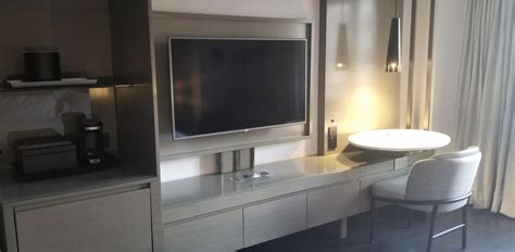 marriott-marquis-san-francisco-tv-seating - Points with a Crew