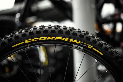Pirelli presenta i nuovi Scorpion Race DH e EN - Tech Cycling