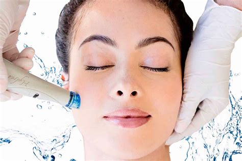Receive Soothing, Customized Skin Care With HydraFacial
