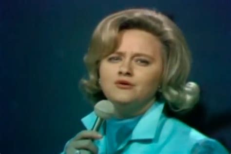 Image result for I Fall to Pieces Patsy Cline Video