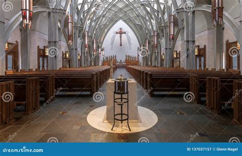 Ave Maria Catholic Church editorial photography. Image of center ...