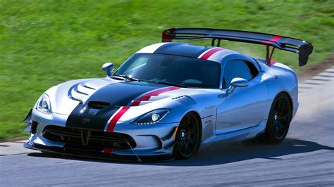 TG readers say the Dodge Viper ACR is America’s greatest track car ...