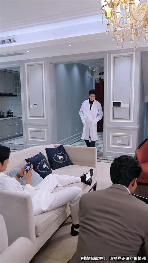 Broken Bonds, Rising Stars Chinese Drama Full 72 Episodes - MoboReels