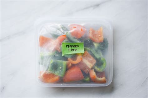 How to Freeze Peppers - Fueled With Food