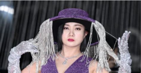 Park Narae welcomes Jindo Bokdori into home after grandparents' death ...