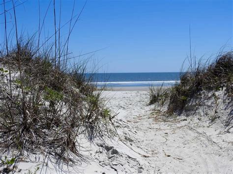 Crystal Coast or Outer Banks for Best Beach in NC | Spectrum Rental ...