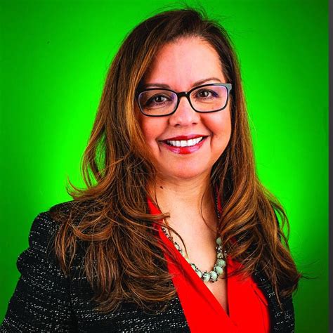 Anna Dapelo-Garcia: Empowering Latinas and Shattering Glass Ceilings - Silicon Valley Latino