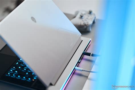 Alienware X16 R6 的图像结果