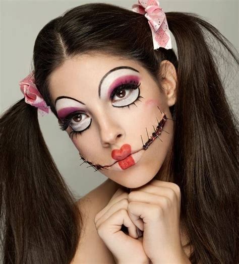 doll mouth makeup