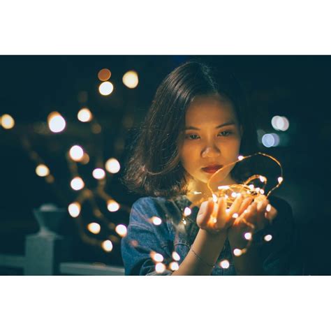 Светеща коледна декорация за завеси - LED лампички с дистанционно