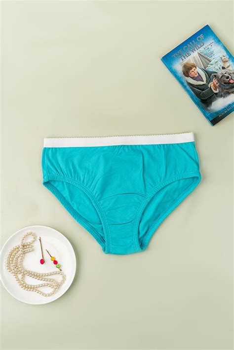 Panties – Powderpuff
