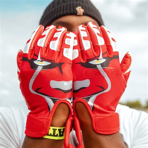 Battle Clown 23 Sports Football Gloves, Ultra-Tack | Ubuy India