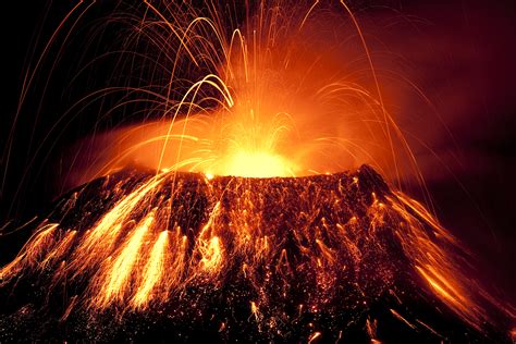 Volcano Definition For Children Tectonic Hazards And Volcanoes Guide