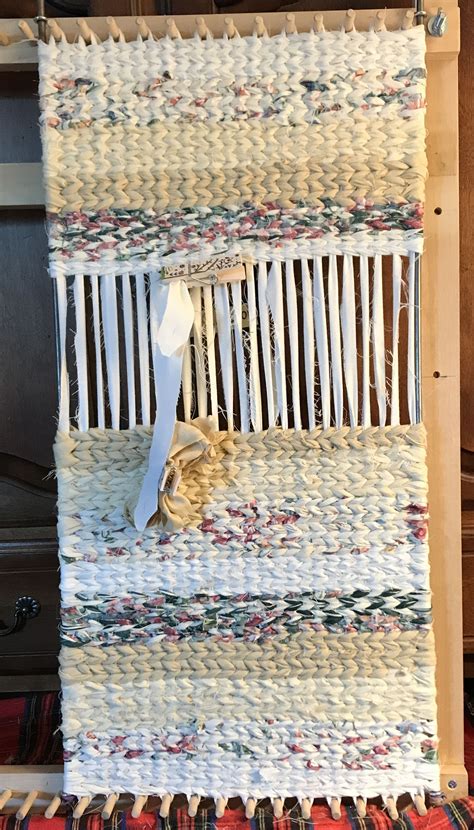 DIY Rag Rug Weaving Loom