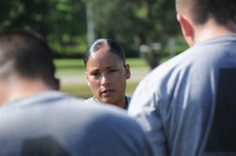 Top NCO Named Fort Lee's Platoon Sergeant of the Year | Article | The ...