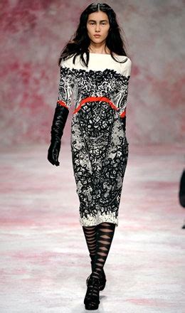 Sarah Jessica Parker in Prabal Gurung Fall 2011 | Vogue India