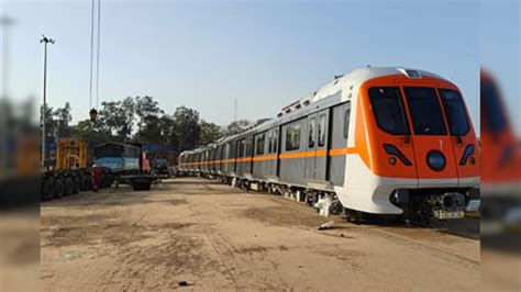 Bhopal Metro: भोपालवासियों को मेट्रो ट्रेन की सौगात बहुत जल्द, सीएम ...