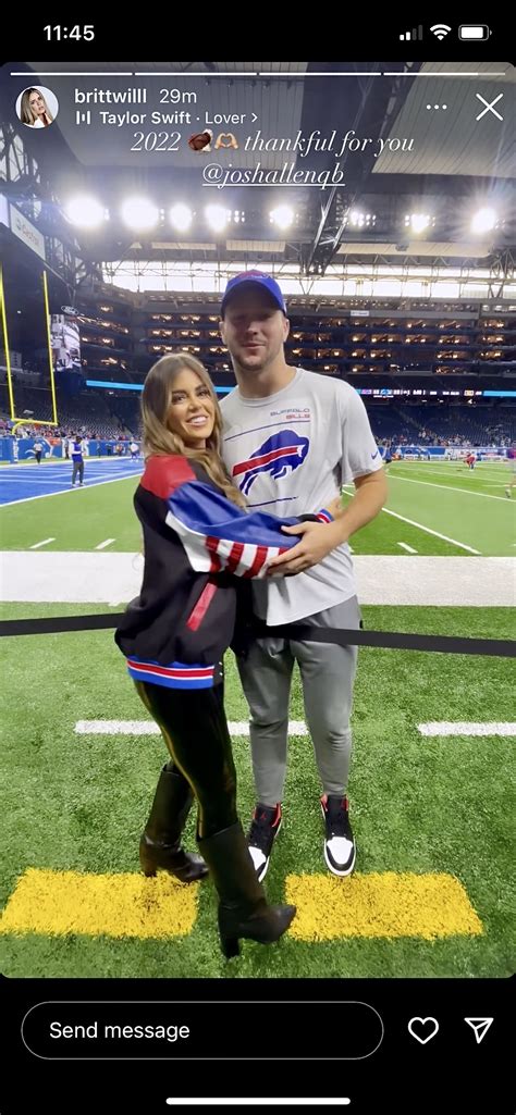Josh Allen's GF Sends Message to Bills QB on Thanksgiving