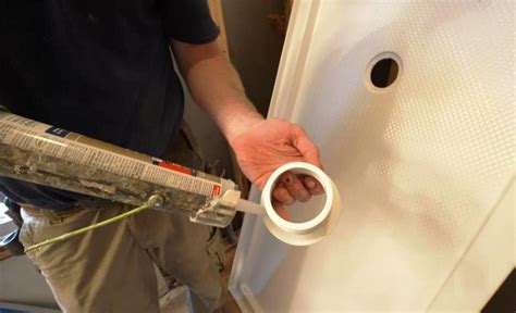 Installing PVC Shower Pan 的图像结果