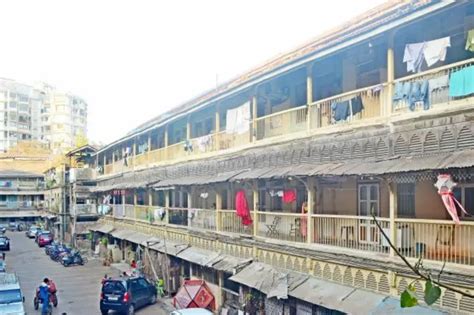 Here's How Mumbai Has Abandoned Its Landmark Mills That Were Once Full ...