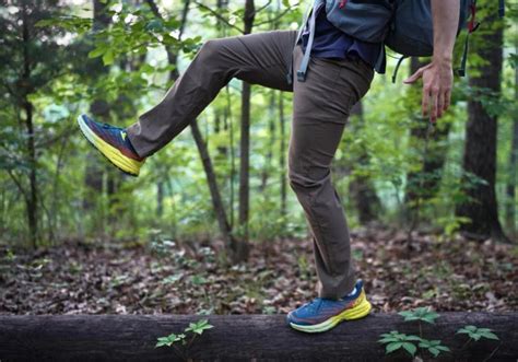 Complete Guide to Choosing the Best Hiking Pants for Men