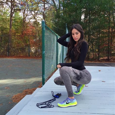Jennifer Selter on Instagram: “Fun shoot for @GymLooks the other day 😊 ...