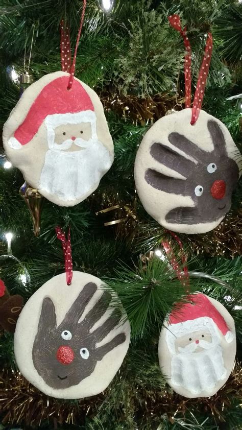 diy christmas ornaments handprint