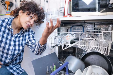 How to Extend the Lifespan of Your Dishwasher | Lee Company