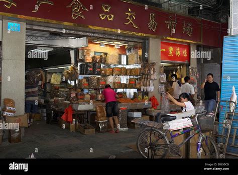 Buy Local China 的图像结果