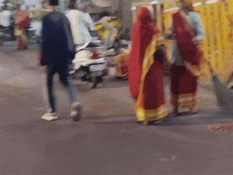 Indore clears 1,400 tonnes Diwali waste overnight