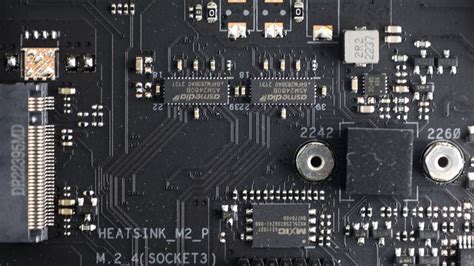 10GbE + Thunderbolt 4 創作者旗艦依舊迷人，細節升級還有新配件 ASUS ProArt Z790-Creator WiFi ...