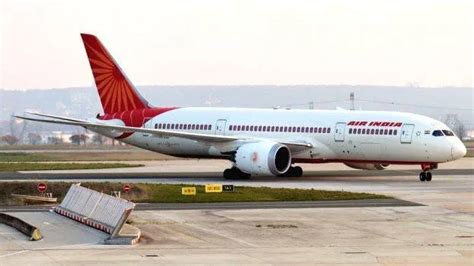 Air India's Kochi-Jeddah flight lands shortly after take-off due to ...