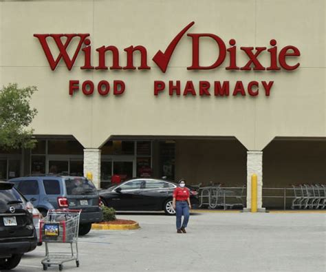 Winn-Dixie Won't Require Shoppers to Wear Masks | Newsmax.com