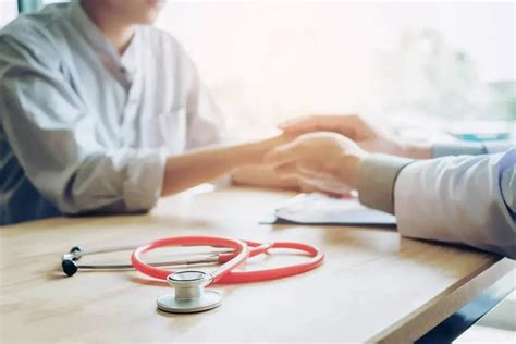 Doctor Vs Google: Why Should You Trust Doctor Rather Than Google ...