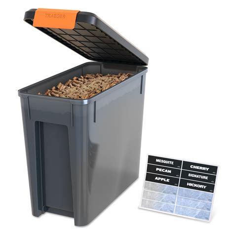 Traeger Grills BAC637 Stay Dry Pellet Storage Bin with Locking Lid ...