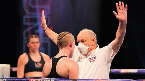 Usyk vs Chisora: Savannah Marshall stops Hannah Rankin to become the ...