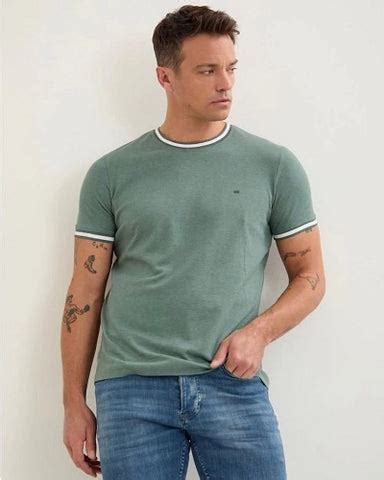 Best 15 Summer Shirts for Men: From Beach to Bar in 2026. – Men Deserve