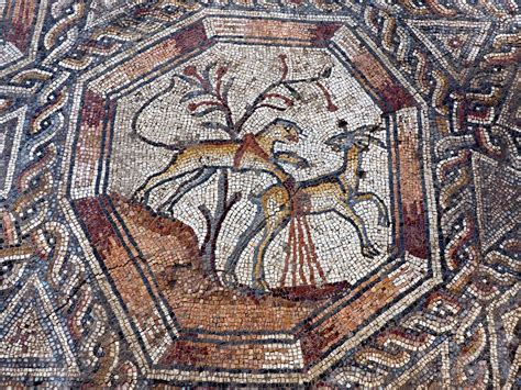 Исторические заметки: История и различные техники римской мозаики