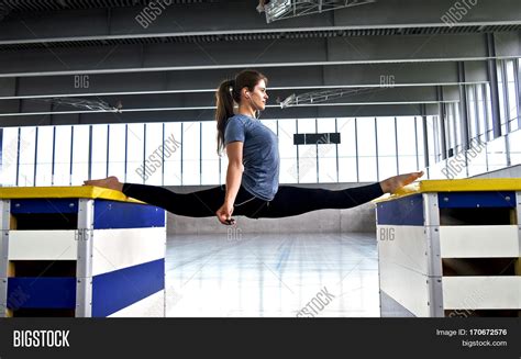 Over Split Stretcher 的图像结果