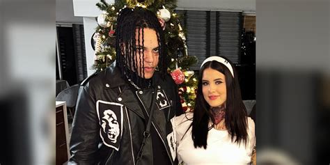 Pics of James Van Der Beek's Texas Home Life with 6 Kids & Devoted Wife ...